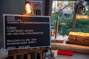 (c) Dorothee Warder, BRS: Grillspeisekarte (c) Dorothee Warder, BRS: Grillspeisekarte